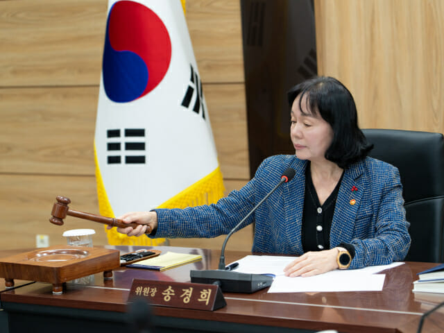 개보위 “7일내 2차 피해 방지 조치 보고를”…쿠팡 사태 긴급 전체회의