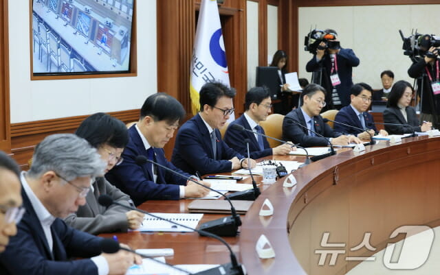 김민석 총리 “쿠팡 정보 유출, 심각한 수준 넘었다”