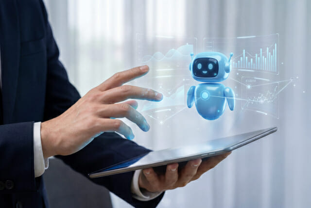 [AI는 지금] “AI, 성장 동력” 외치던 SaaS 기업들…공시서는 “경쟁 위협”