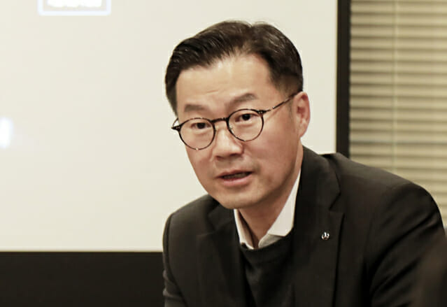 벤츠, 전국 어디서나 같은 가격…다이렉트 직판제 전환