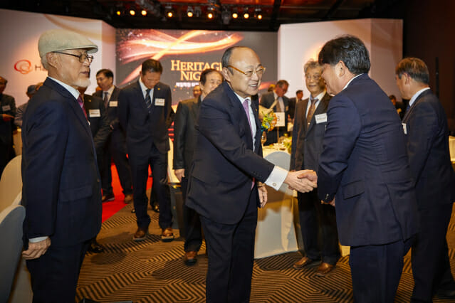 김승연 회장, 북일학원 50주년 맞아 퇴직 교사들과 만찬