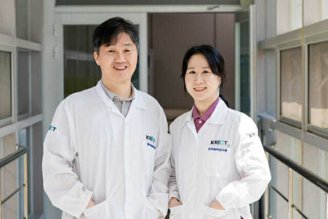 원숭이 새 바이러스 발견…항암 치료제 성공